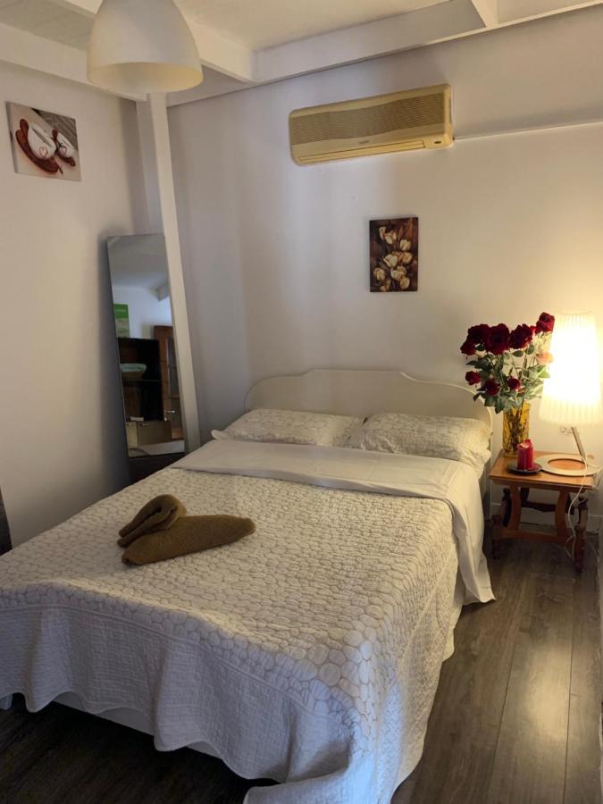 Mini Penthouse Larnaca Dış mekan fotoğraf