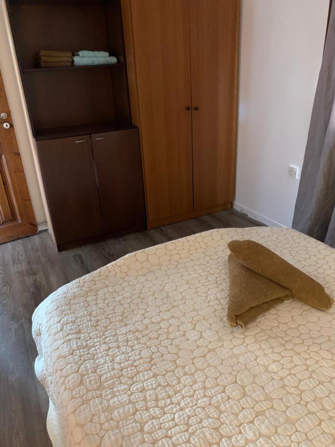 Mini Penthouse Larnaca Dış mekan fotoğraf